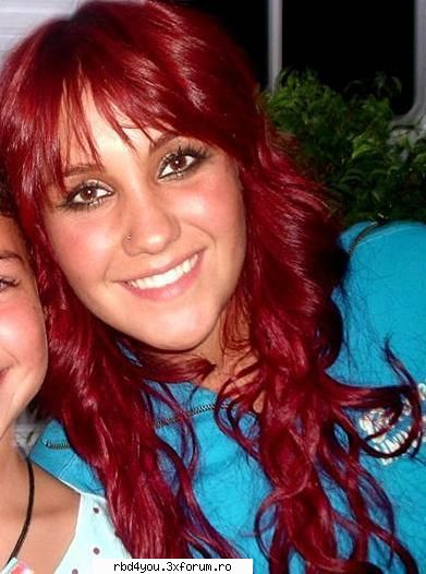 ............:::::::::::::POZE::::::::::::................. - anahi_rebelde - Dulce