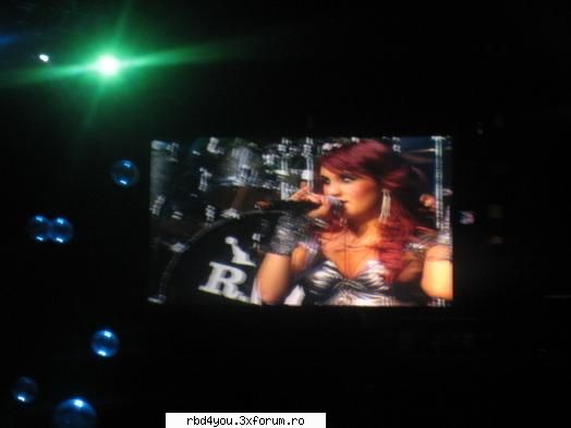 ............:::::::::::::POZE::::::::::::................. - anahi_rebelde - Dulce