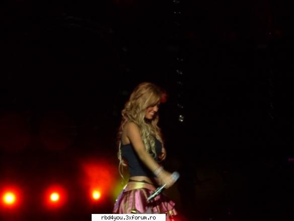 ...................:POZE:............... - hilary_vondy - Anahi