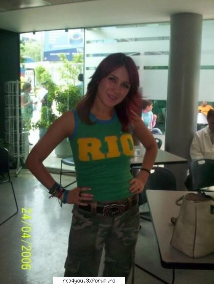 ............:::::::::::::POZE::::::::::::................. - hilary_vondy - Dulce