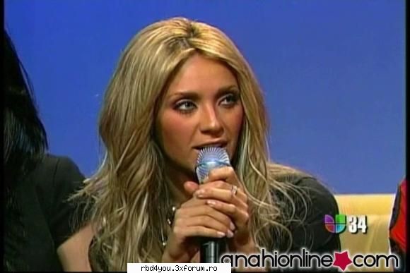 ...................:POZE:............... - anahi_rebelde - Anahi