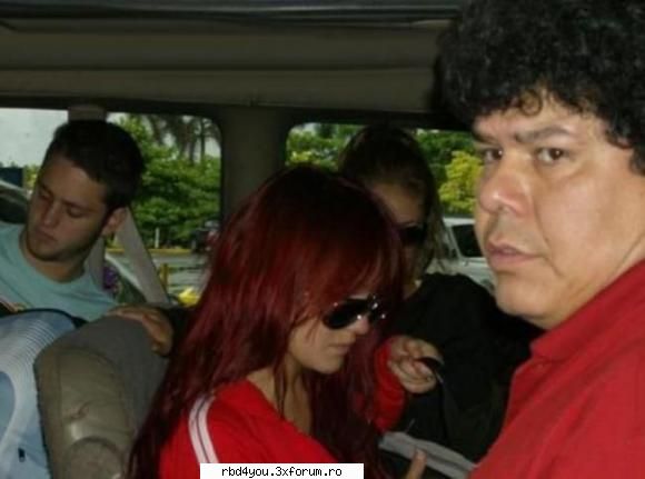 ............:::::::::::::POZE::::::::::::................. - hilary_vondy - Dulce