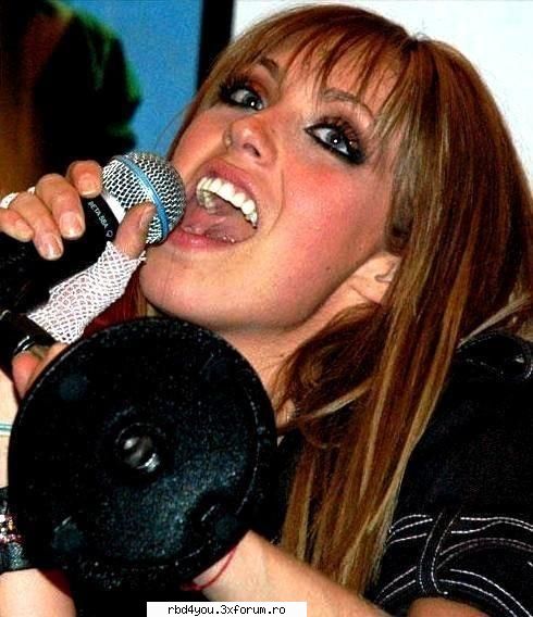 ...................:POZE:............... - anahi_rebelde - Anahi