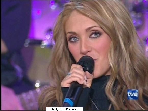 ...................:POZE:............... - anahi_rebelde - Anahi