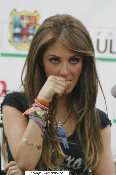 ...................:POZE:............... - anahi_rebelde - Anahi