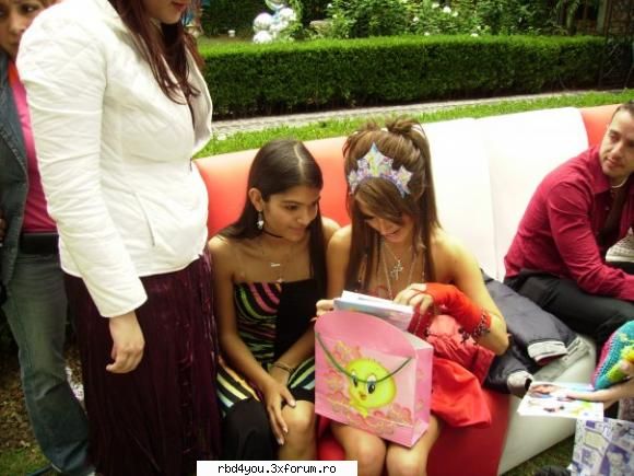 ...................:POZE:............... - anahi_rebelde - Anahi