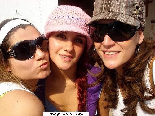 ............:::::::::::::POZE::::::::::::................. - hilary_vondy - Dulce