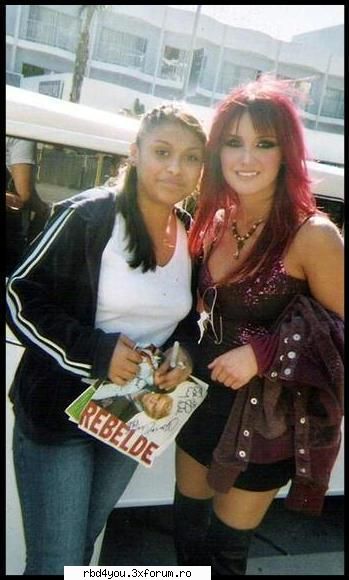 ............:::::::::::::POZE::::::::::::................. - hilary_vondy - Dulce