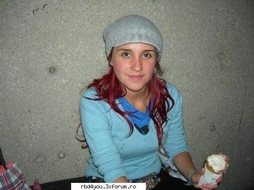 ............:::::::::::::POZE::::::::::::................. - hilary_vondy - Dulce