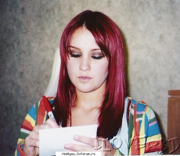 ............:::::::::::::POZE::::::::::::................. - hilary_vondy - Dulce