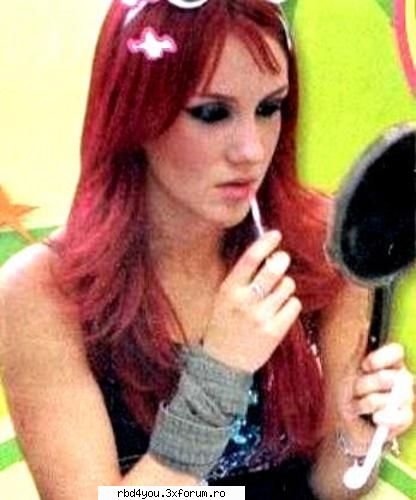 ............:::::::::::::POZE::::::::::::................. - hilary_vondy - Dulce