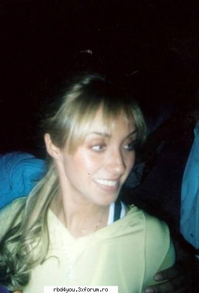 ...................:POZE:............... - hilary_vondy - Anahi