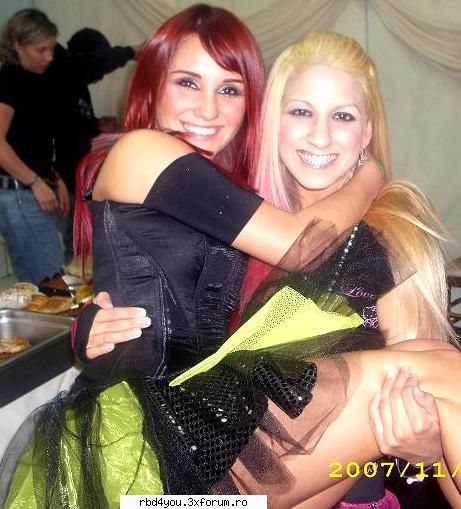 ............:::::::::::::POZE::::::::::::................. - hilary_vondy - Dulce