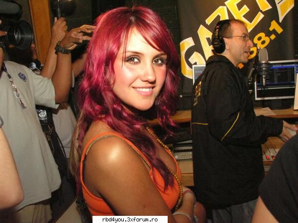 ............:::::::::::::POZE::::::::::::................. - hilary_vondy - Dulce
