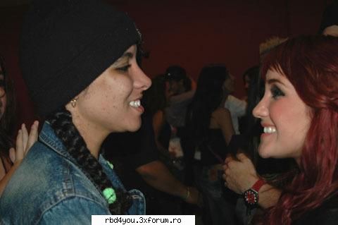 ............:::::::::::::POZE::::::::::::................. - hilary_vondy - Dulce