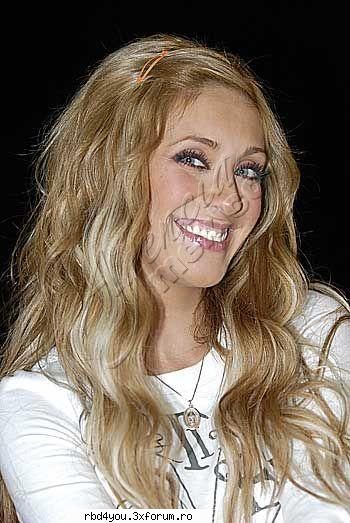 ...................:POZE:............... - anahi_rebelde - Anahi