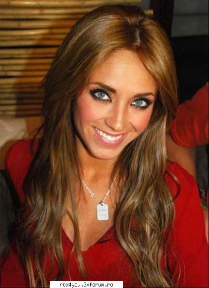 ...................:POZE:............... - hilary_vondy - Anahi
