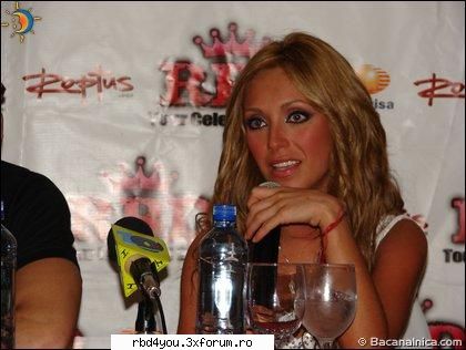 ...................:POZE:............... - anahi_rebelde - Anahi