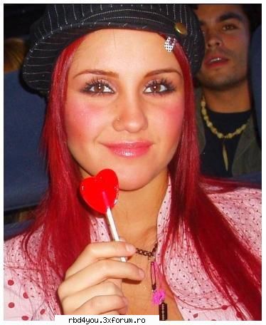 ............:::::::::::::POZE::::::::::::................. - hilary_vondy - Dulce