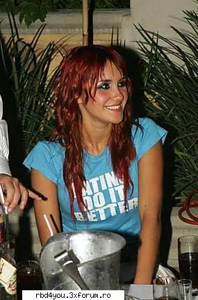 ............:::::::::::::POZE::::::::::::................. - hilary_vondy - Dulce