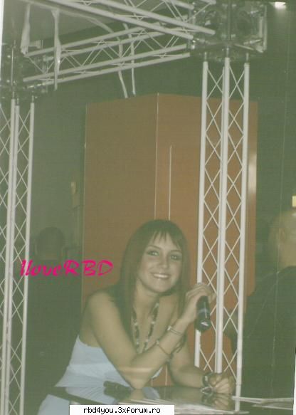 ............:::::::::::::POZE::::::::::::................. - hilary_vondy - Dulce