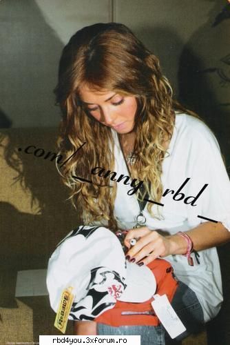 ...................:POZE:............... - anahi_rebelde - Anahi