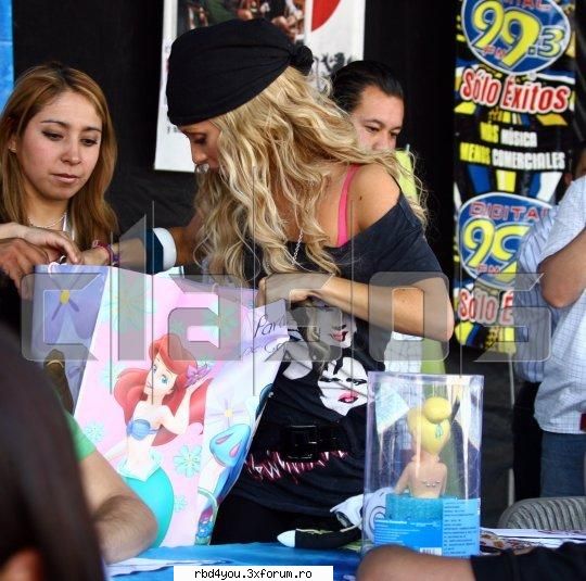 ...................:POZE:............... - anahi_rebelde - Anahi