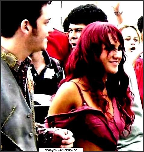............:::::::::::::POZE::::::::::::................. - hilary_vondy - Dulce