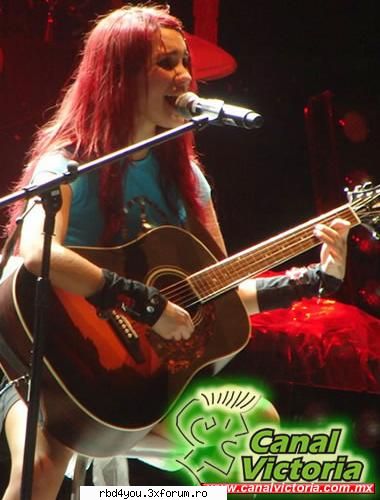 ............:::::::::::::POZE::::::::::::................. - hilary_vondy - Dulce