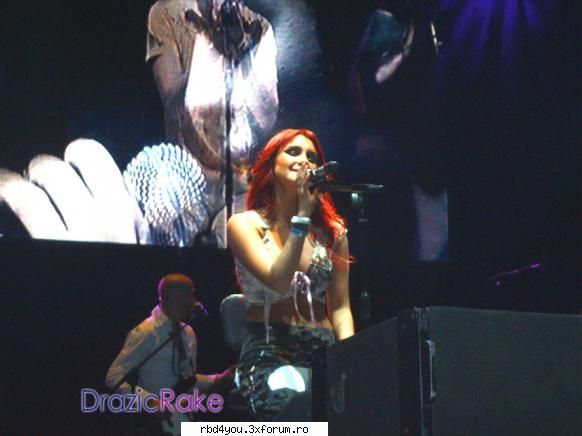 ............:::::::::::::POZE::::::::::::................. - hilary_vondy - Dulce