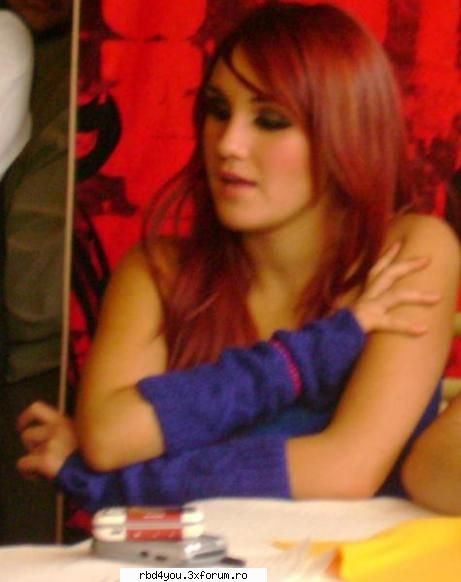 ............:::::::::::::POZE::::::::::::................. - hilary_vondy - Dulce