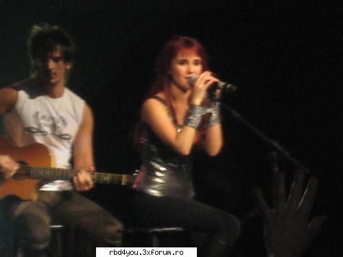 ............:::::::::::::POZE::::::::::::................. - anahi_rebelde - Dulce