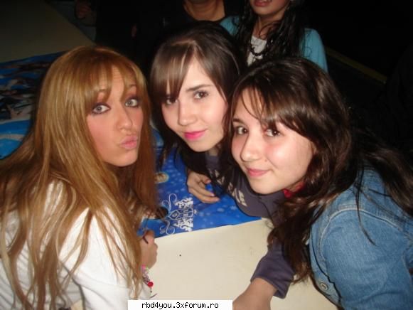...................:POZE:............... - anahi_rebelde - Anahi
