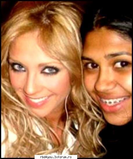 ...................:POZE:............... - anahi_rebelde - Anahi
