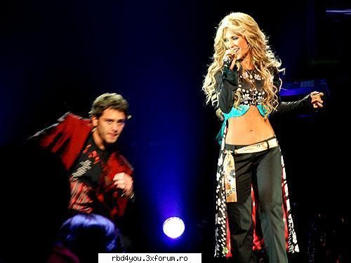 ...................:POZE:............... - .'^Pitik.'Dulcik.'^ - Anahi