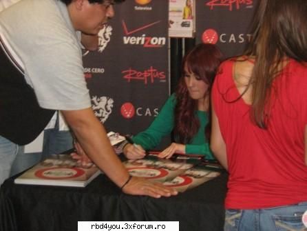 ............:::::::::::::POZE::::::::::::................. - anahi_rebelde - Dulce