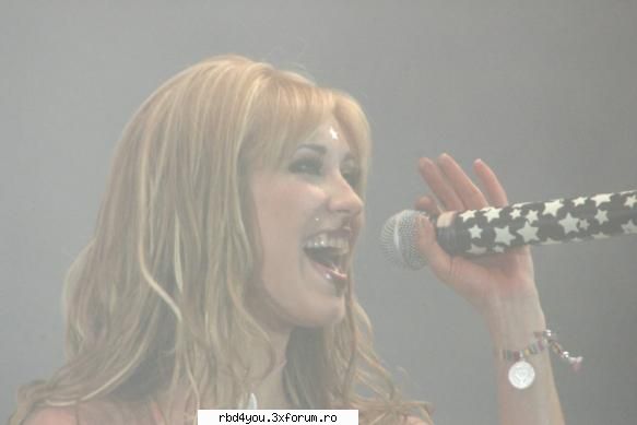 ...................:POZE:............... - anahi_rebelde - Anahi