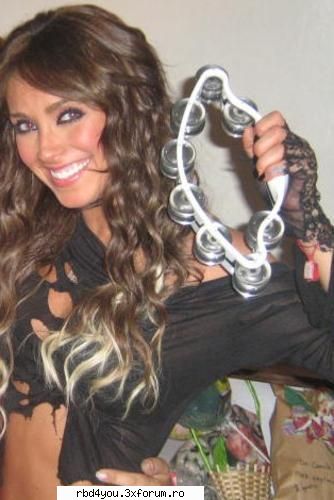 ...................:POZE:............... - anahi_rebelde - Anahi