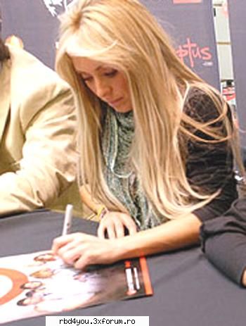 ...................:POZE:............... - anahi_rebelde - Anahi
