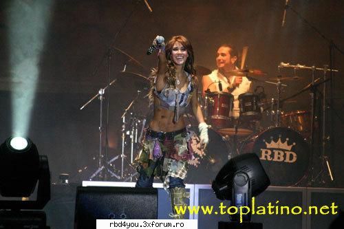 ...................:POZE:............... - anahi_rebelde - Anahi