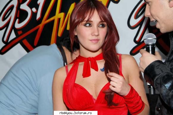 ............:::::::::::::POZE::::::::::::................. - anahi_rebelde - Dulce