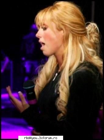 ...................:POZE:............... - simonika - Anahi