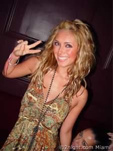 ...................:POZE:............... - simonika - Anahi