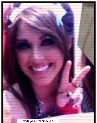 ...................:POZE:............... - simonika - Anahi