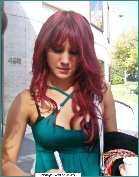 ............:::::::::::::POZE::::::::::::................. - simonika - Dulce