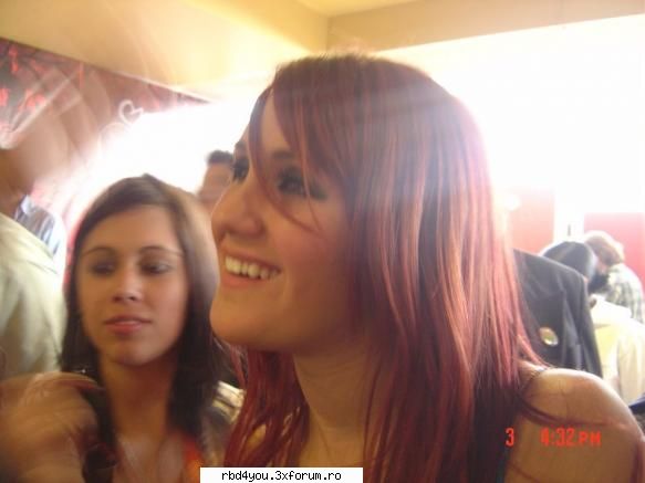 ............:::::::::::::POZE::::::::::::................. - simonika - Dulce