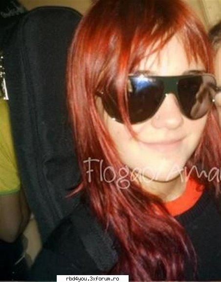 ............:::::::::::::POZE::::::::::::................. - simonika - Dulce
