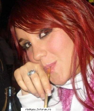 ............:::::::::::::POZE::::::::::::................. - simonika - Dulce