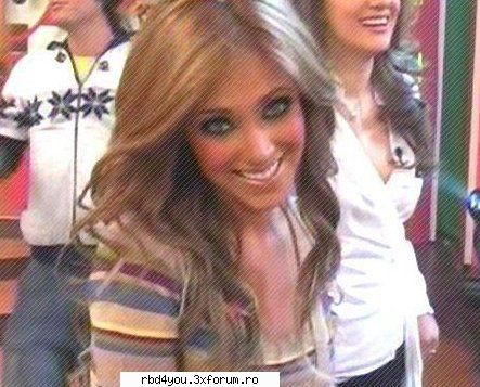 ...................:POZE:............... - simonika - Anahi