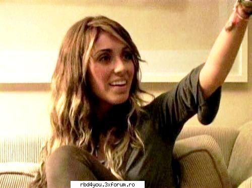 ...................:POZE:............... - simonika - Anahi